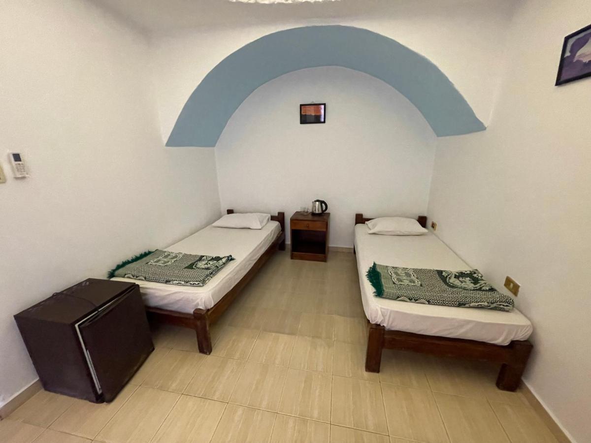 فندق Dolphin Camp دهب المظهر الخارجي الصورة